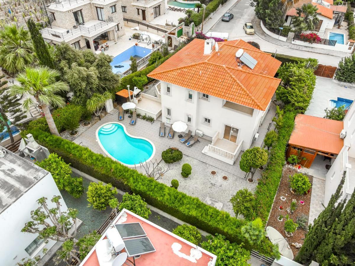Villa Deja Blue By Ezoria Villas Golful Coralilor Exterior foto